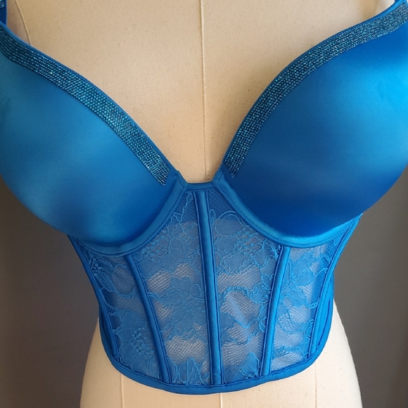 Nwt Victoria's Secret Push Up Blue Bra with Molded Cups - Picture 3 of 15